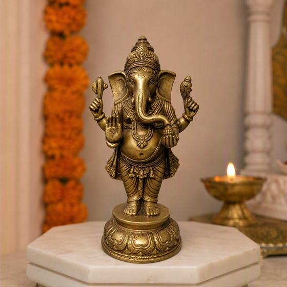 Idol, Mandir